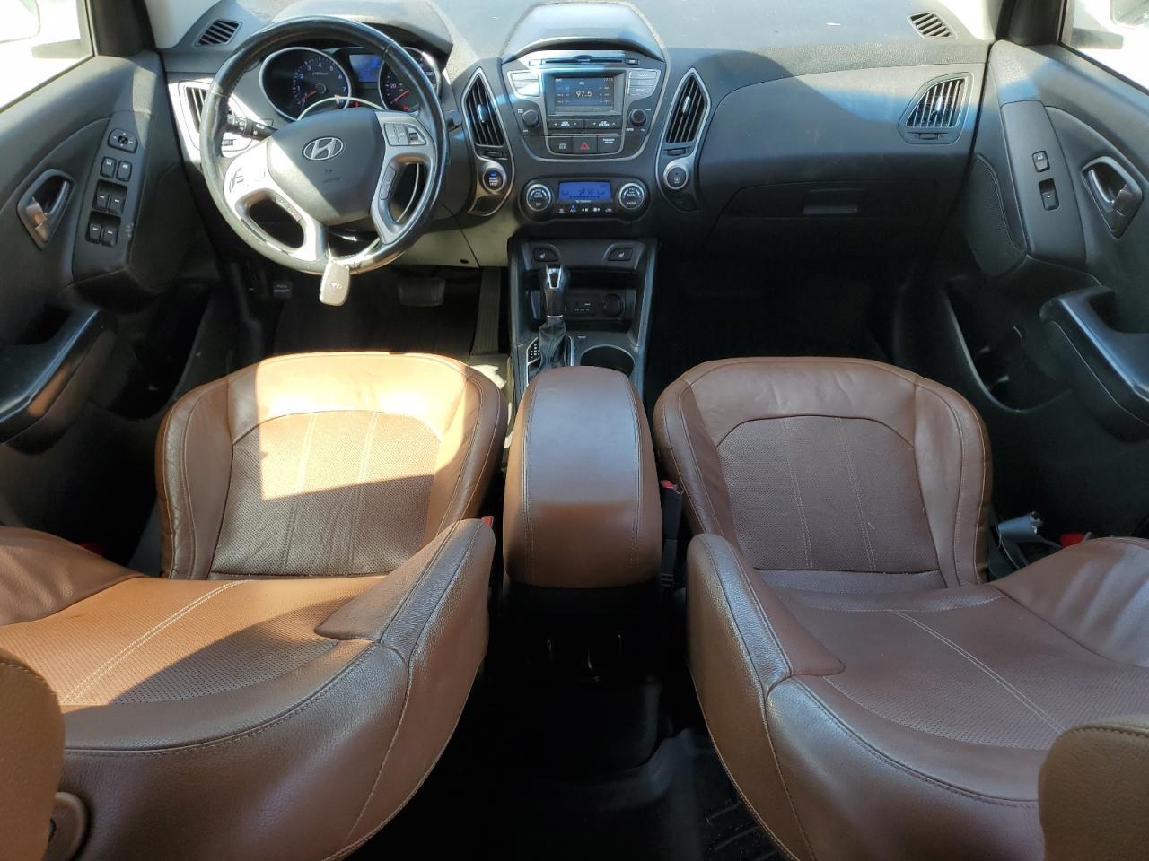 2015 HYUNDAI TUCSON