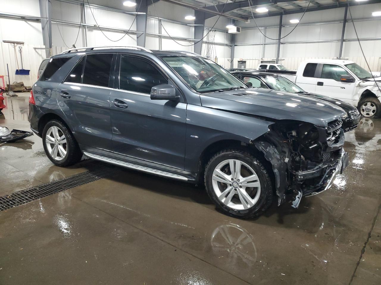 2012 MERCEDES-BENZ ML-Class