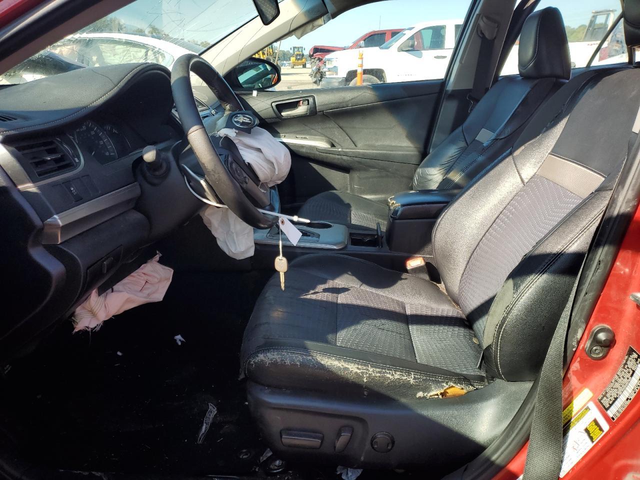 2013 TOYOTA CAMRY