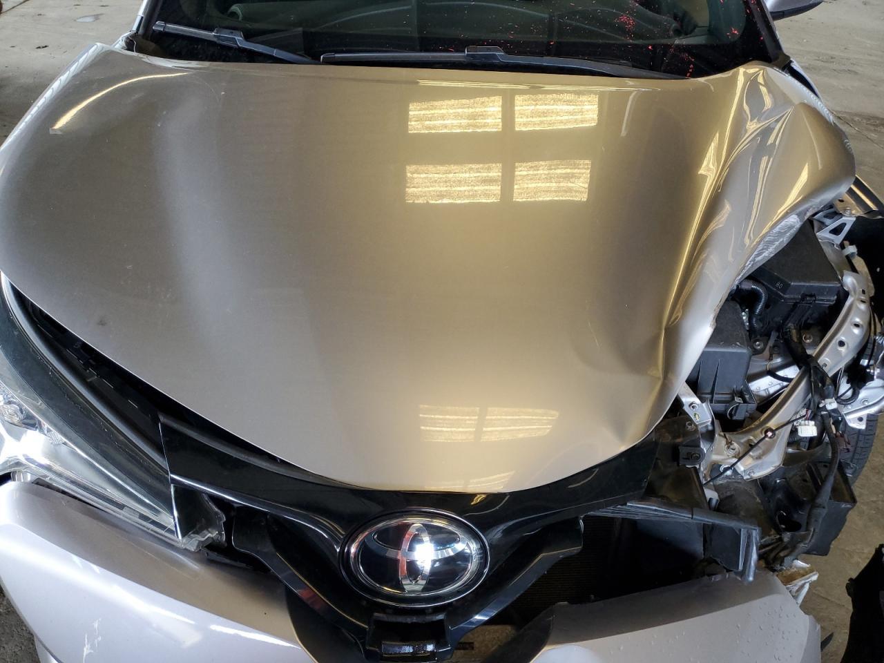 2019 TOYOTA C-HR