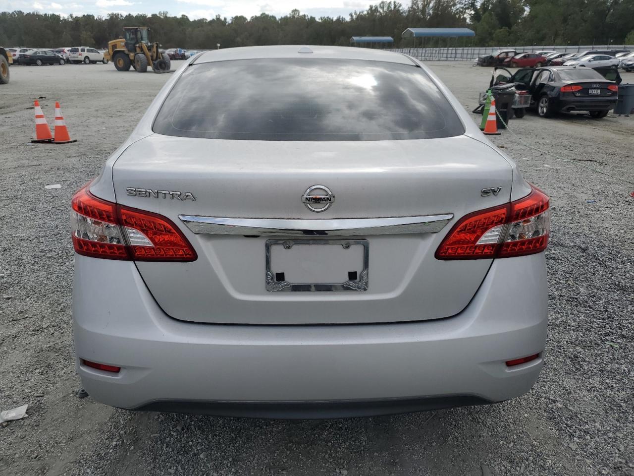 2015 NISSAN SENTRA