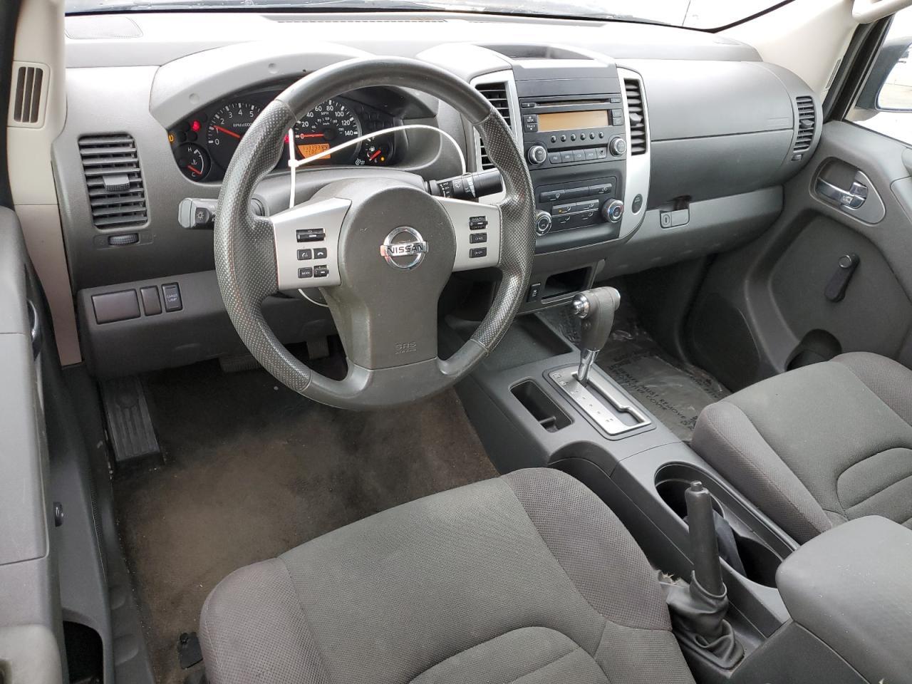 2015 NISSAN Frontier