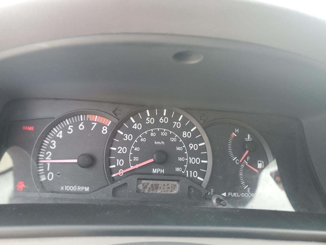 2004 TOYOTA COROLLA