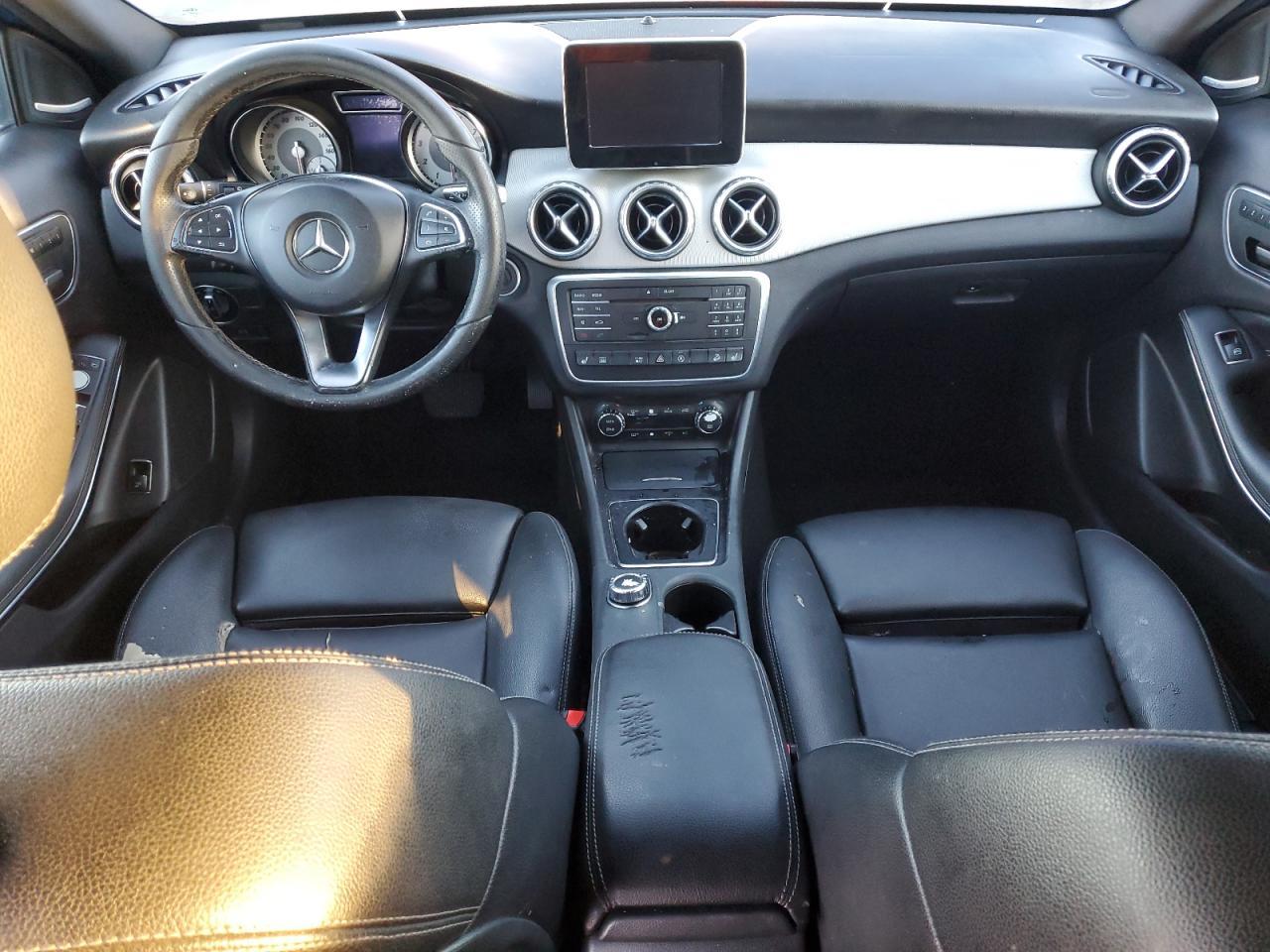 2017 MERCEDES-BENZ GLA-Class