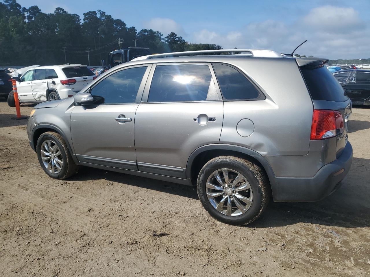 2011 KIA SORENTO