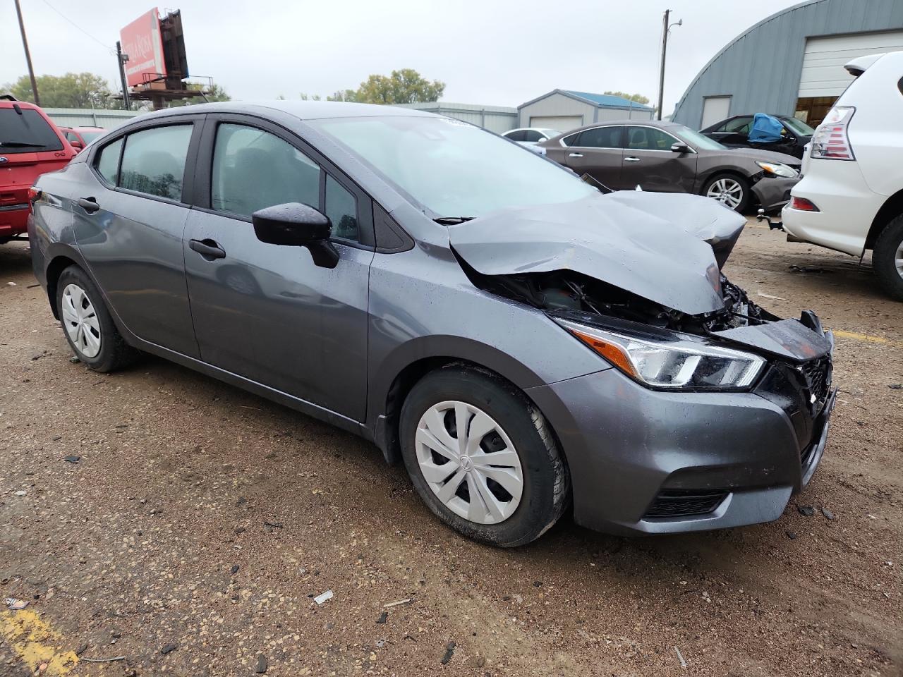 2021 NISSAN VERSA