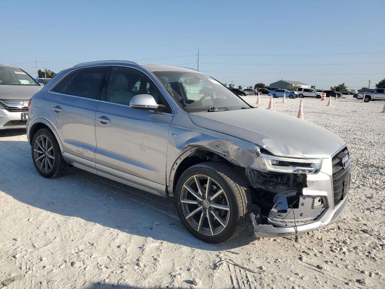 2018 AUDI Q3