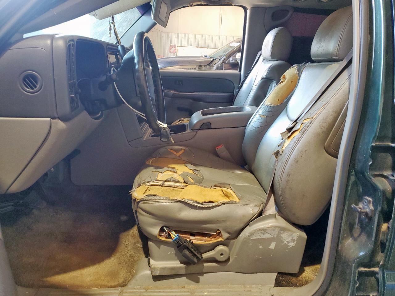 2003 CHEVROLET Suburban