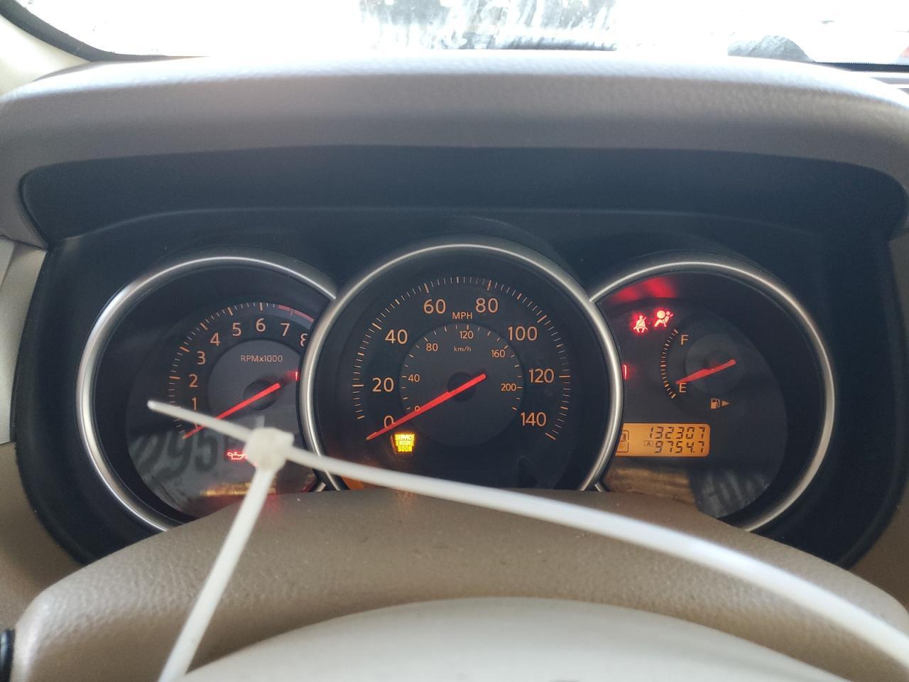 2009 NISSAN VERSA