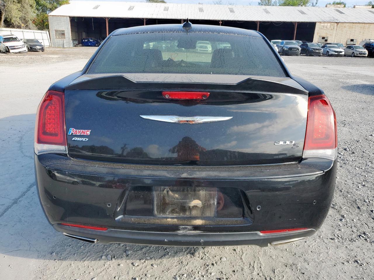 2018 CHRYSLER 300