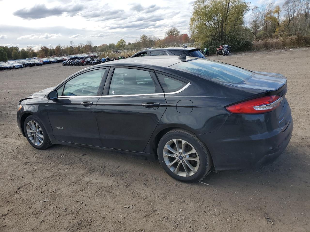 2019 FORD FUSION