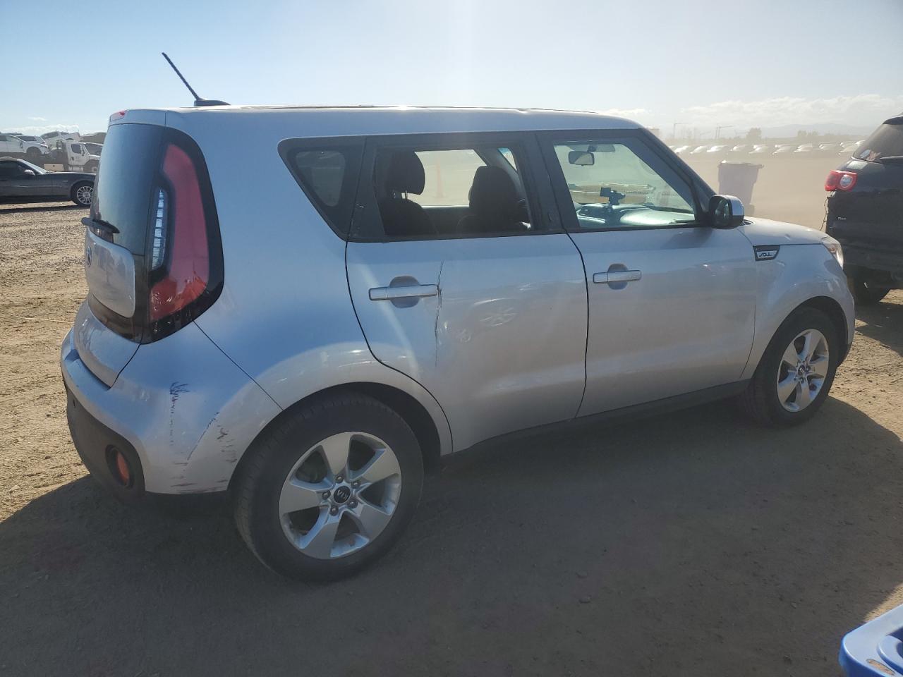 2017 KIA SOUL