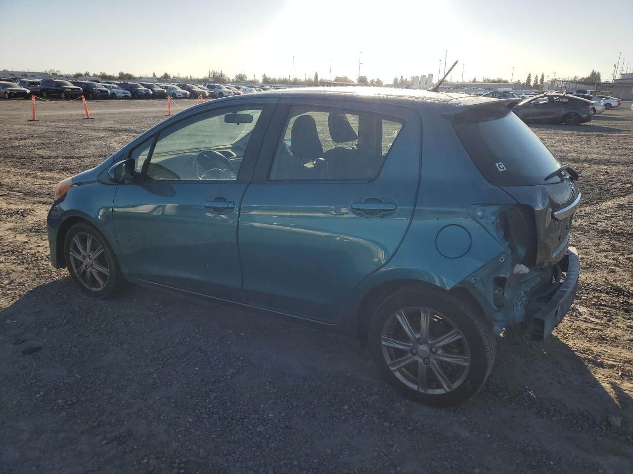 2013 TOYOTA YARIS