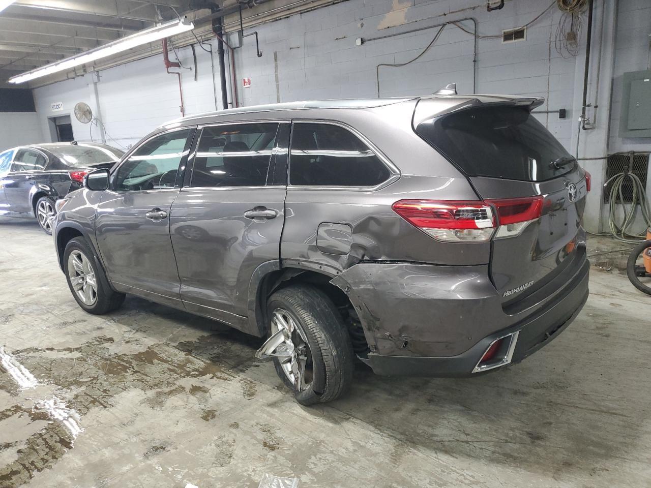 2019 TOYOTA HIGHLANDER