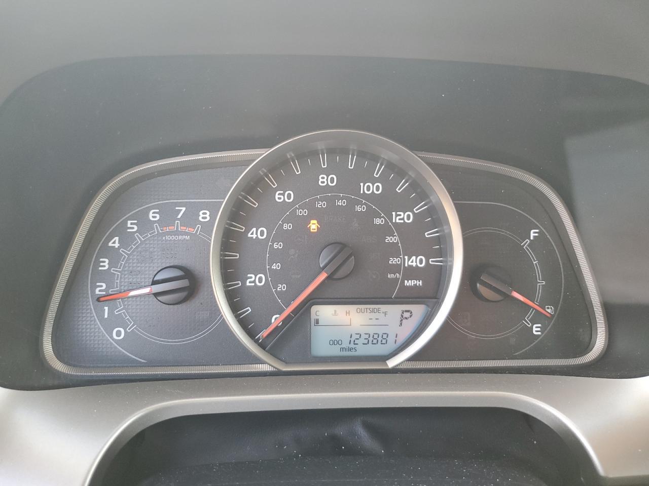 2014 TOYOTA RAV4