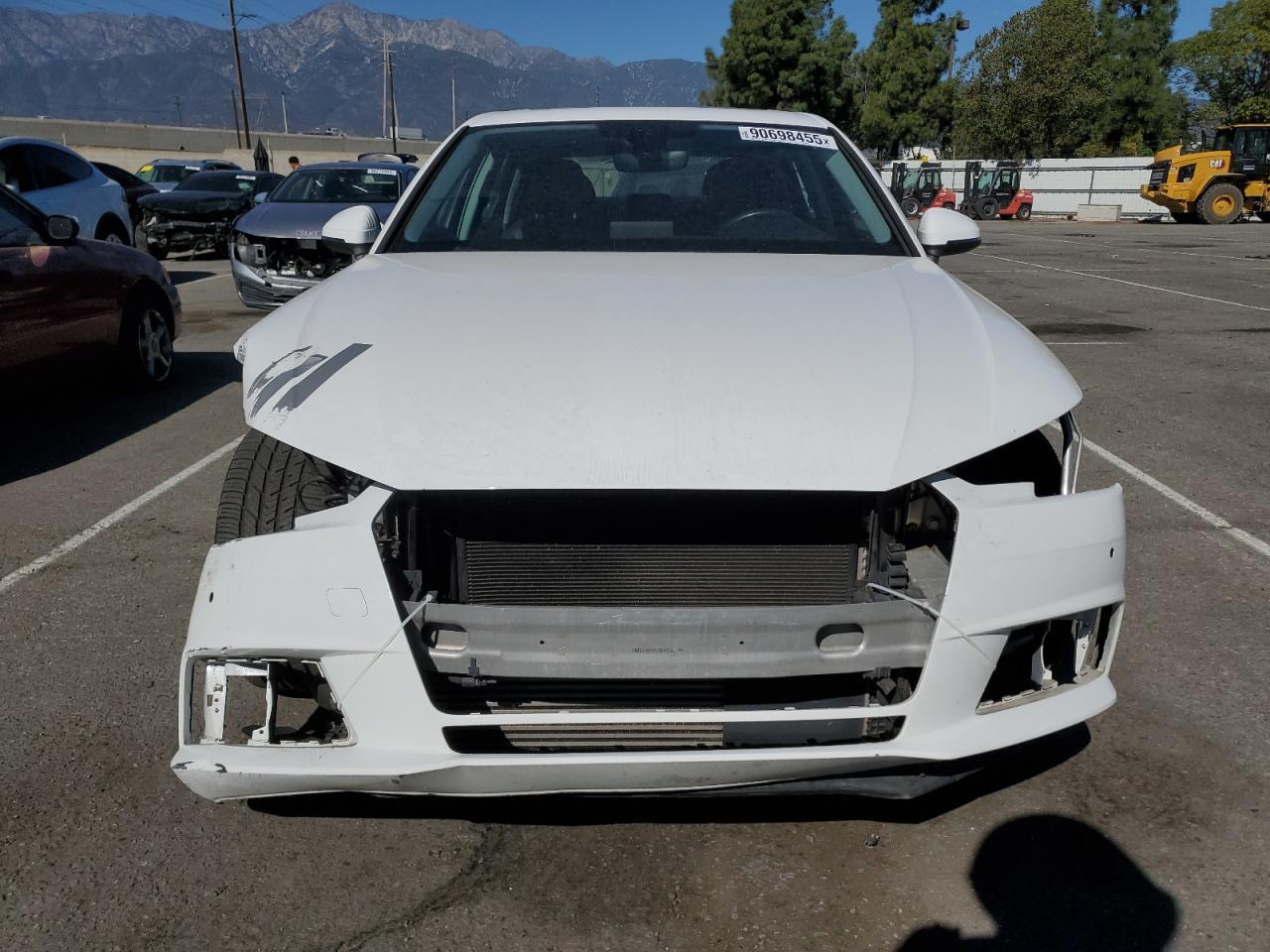 2017 AUDI A4