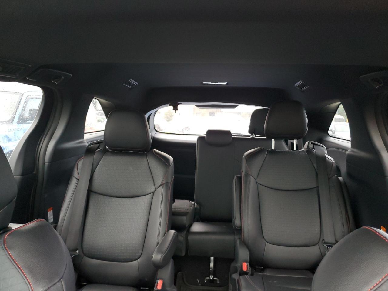 2025 TOYOTA SIENNA
