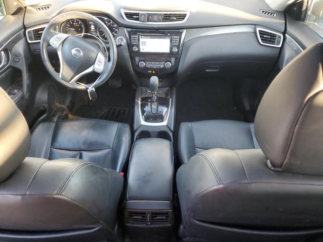 2015 NISSAN ROGUE