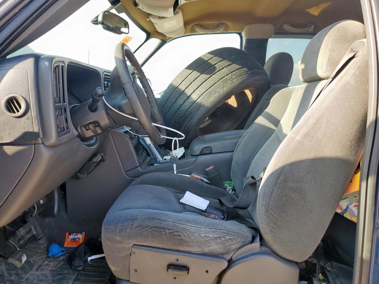 2004 CHEVROLET Silverado