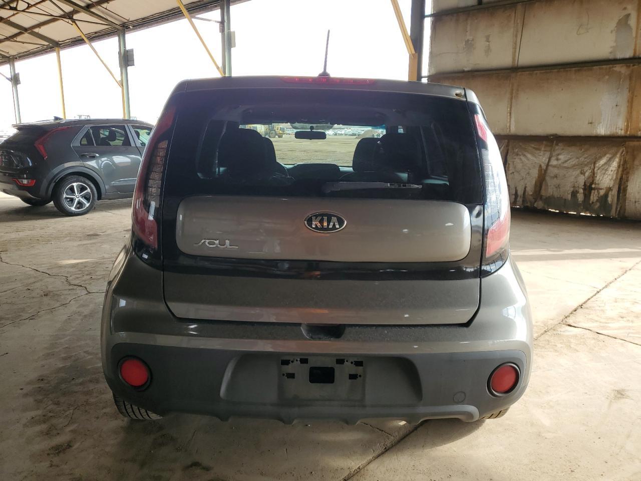 2017 KIA SOUL