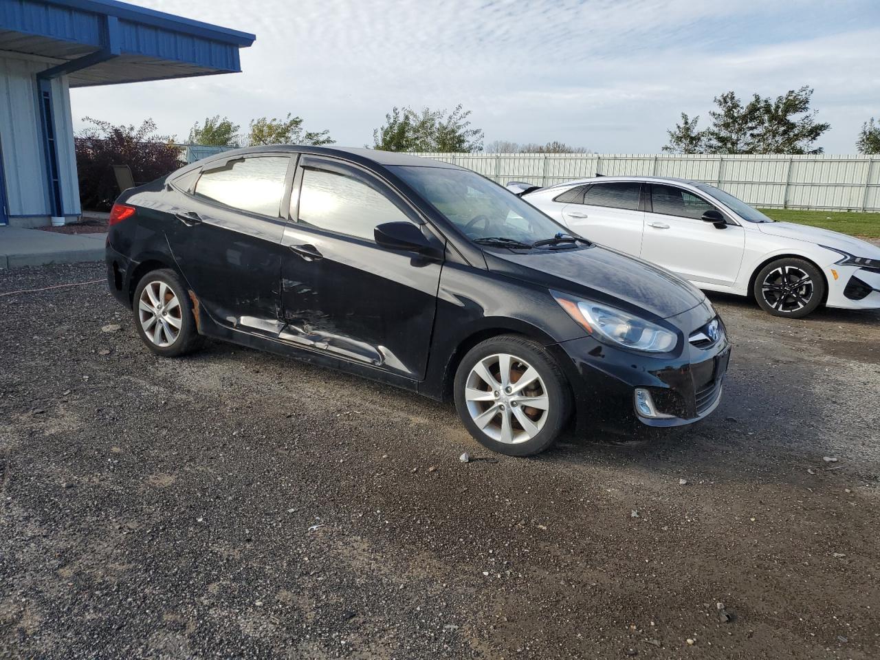 2012 HYUNDAI ACCENT