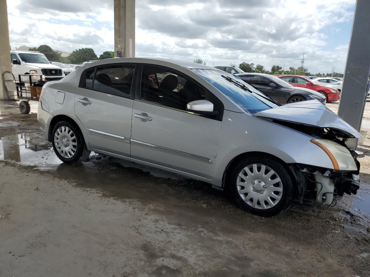 2010 NISSAN SENTRA