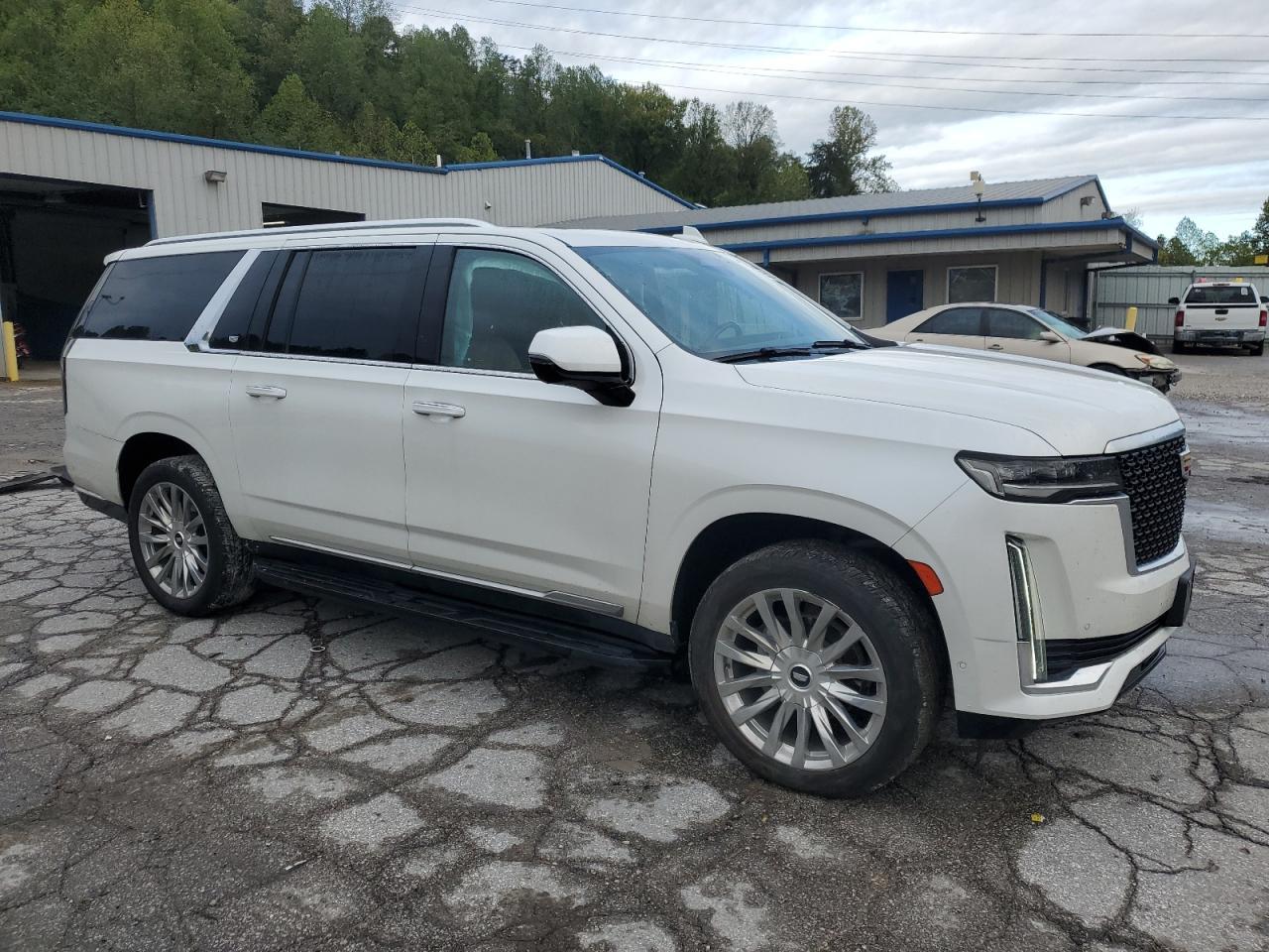 2023 CADILLAC ESCALADE