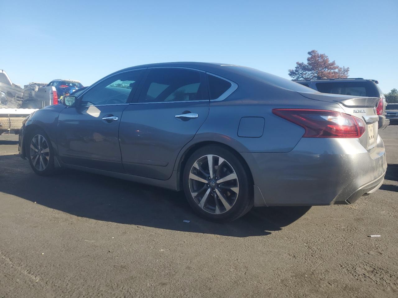 2017 NISSAN ALTIMA