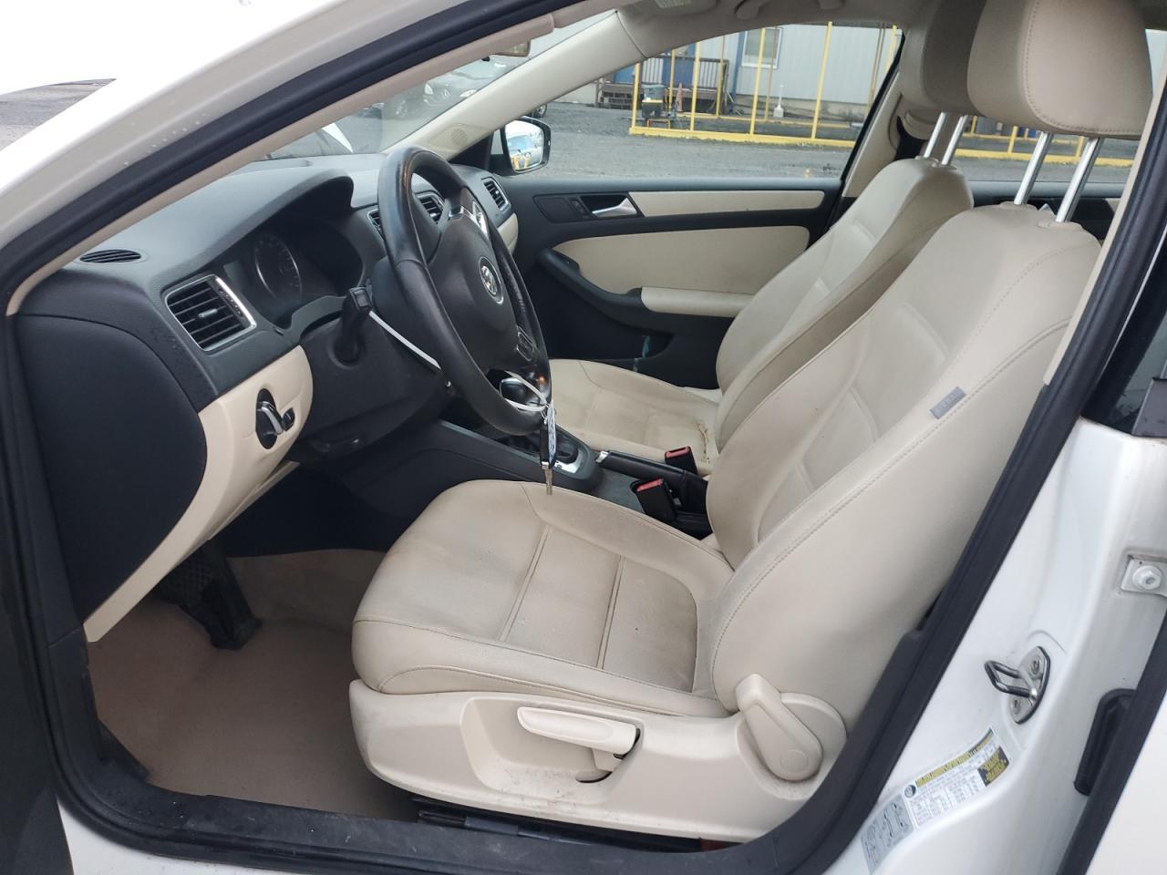 2012 VOLKSWAGEN JETTA