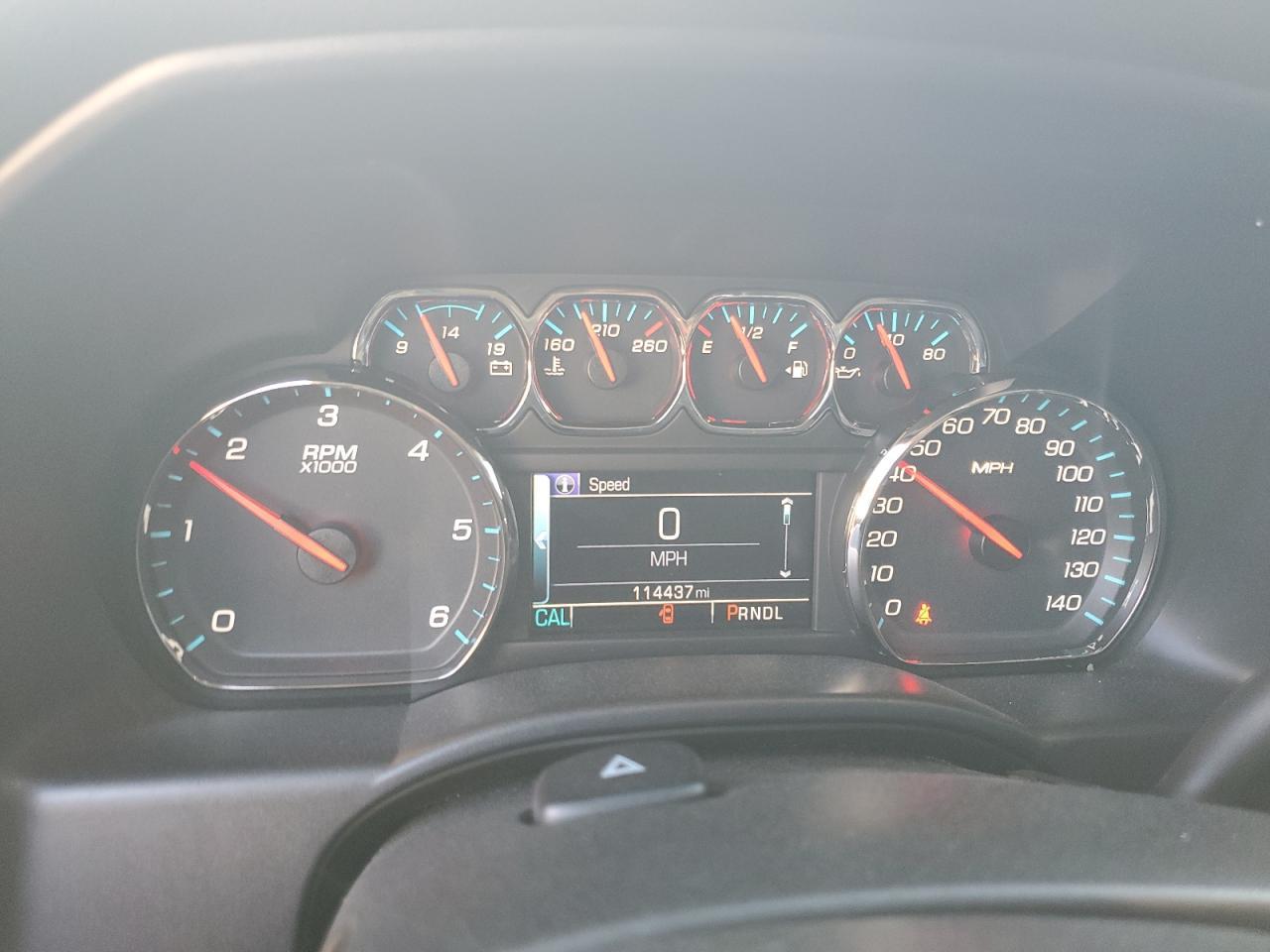 2018 CHEVROLET Silverado