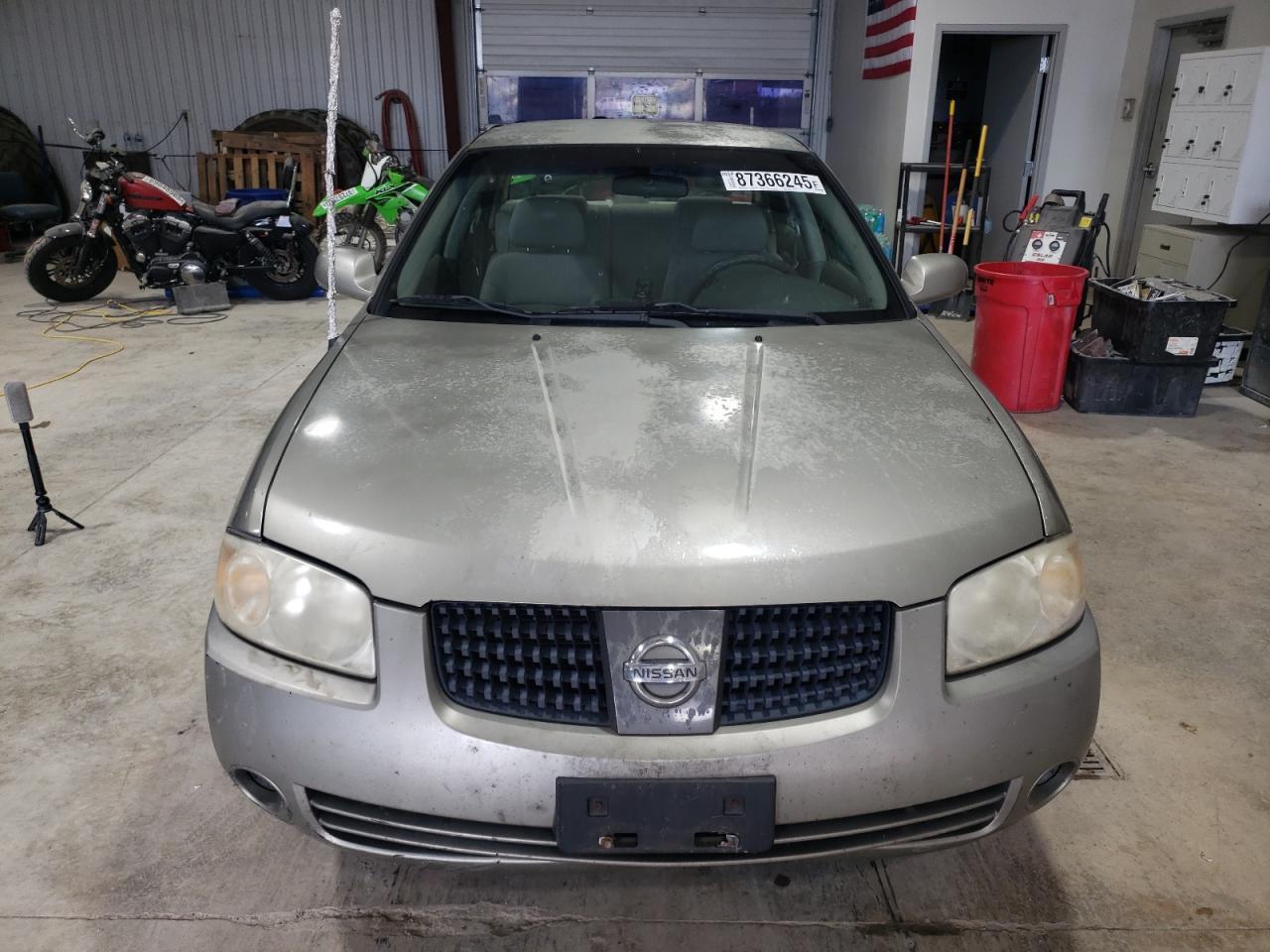 2004 NISSAN SENTRA