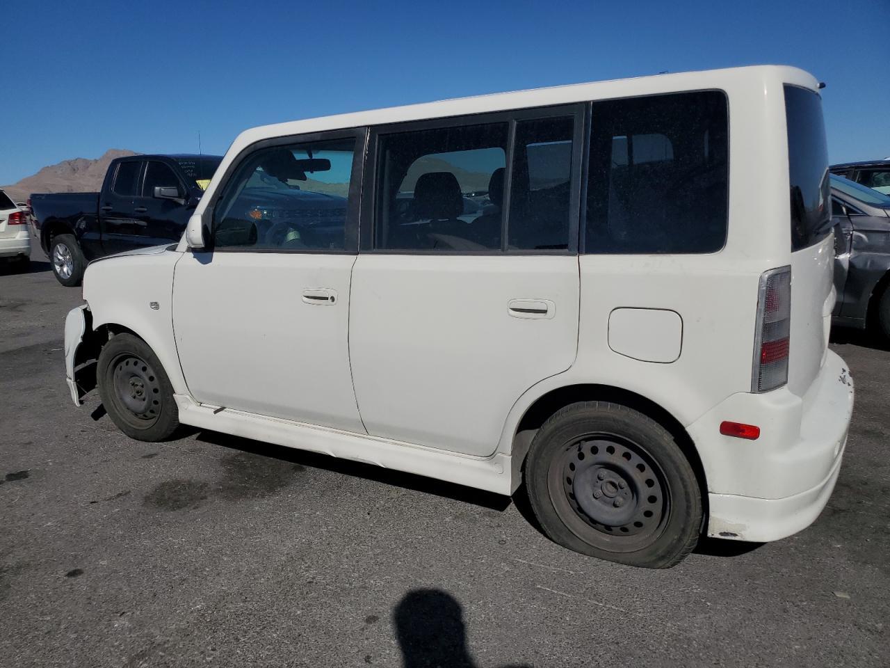 2006 TOYOTA SCION