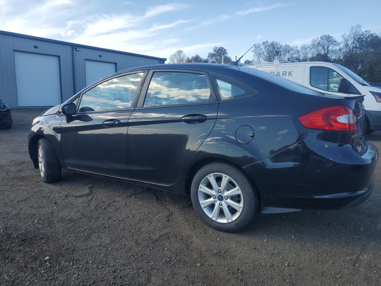 2013 FORD Fiesta
