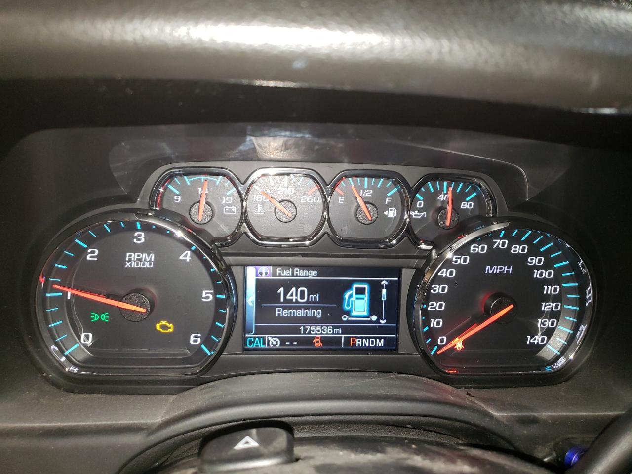2015 CHEVROLET Suburban