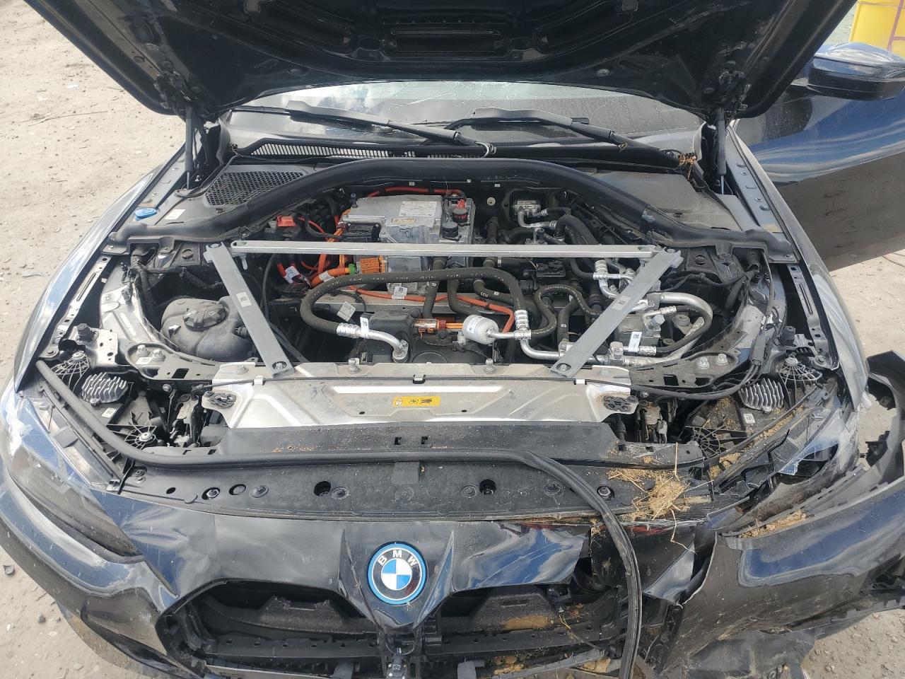 2024 BMW i4