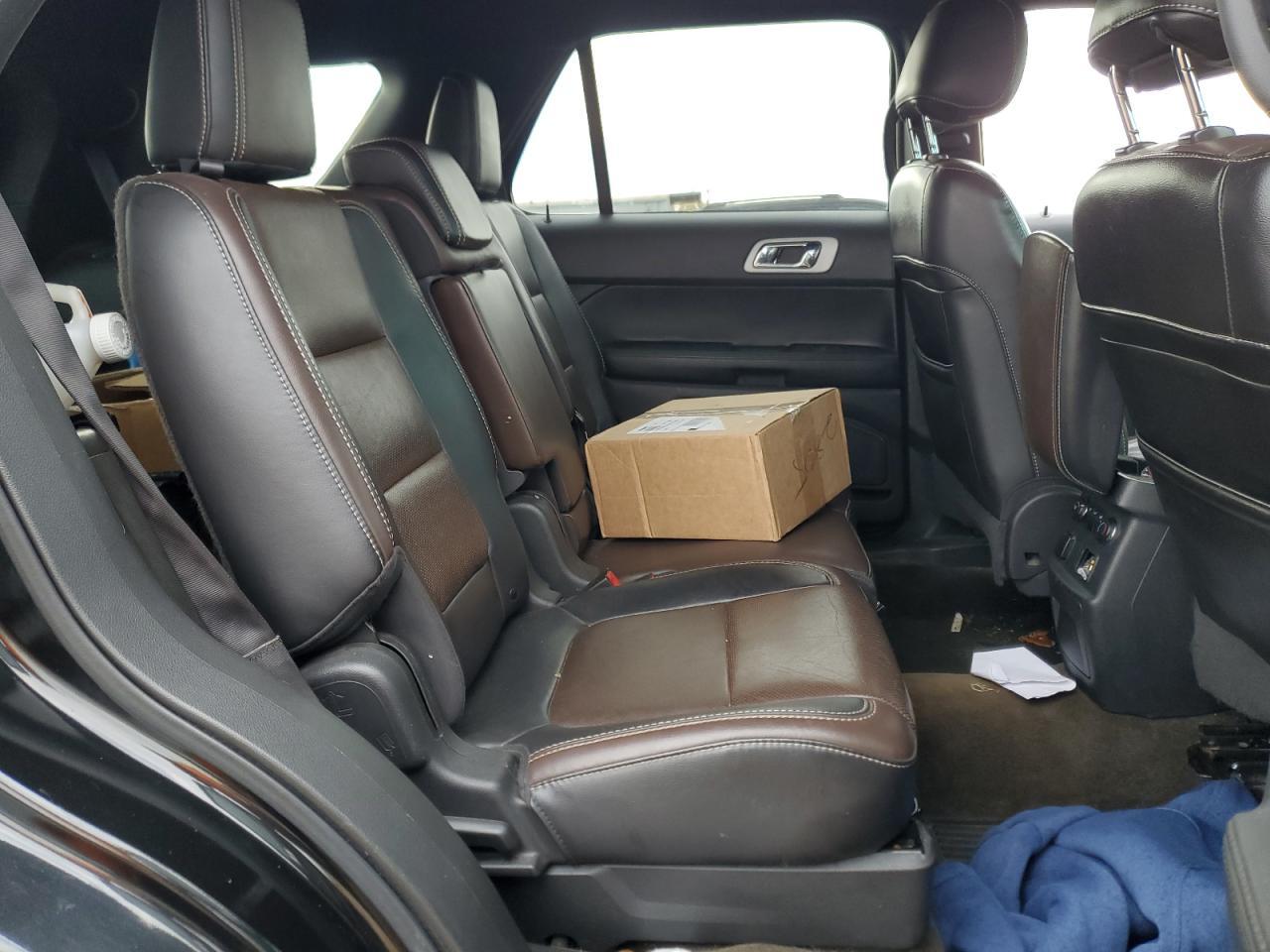 2013 FORD Explorer Sport Trac