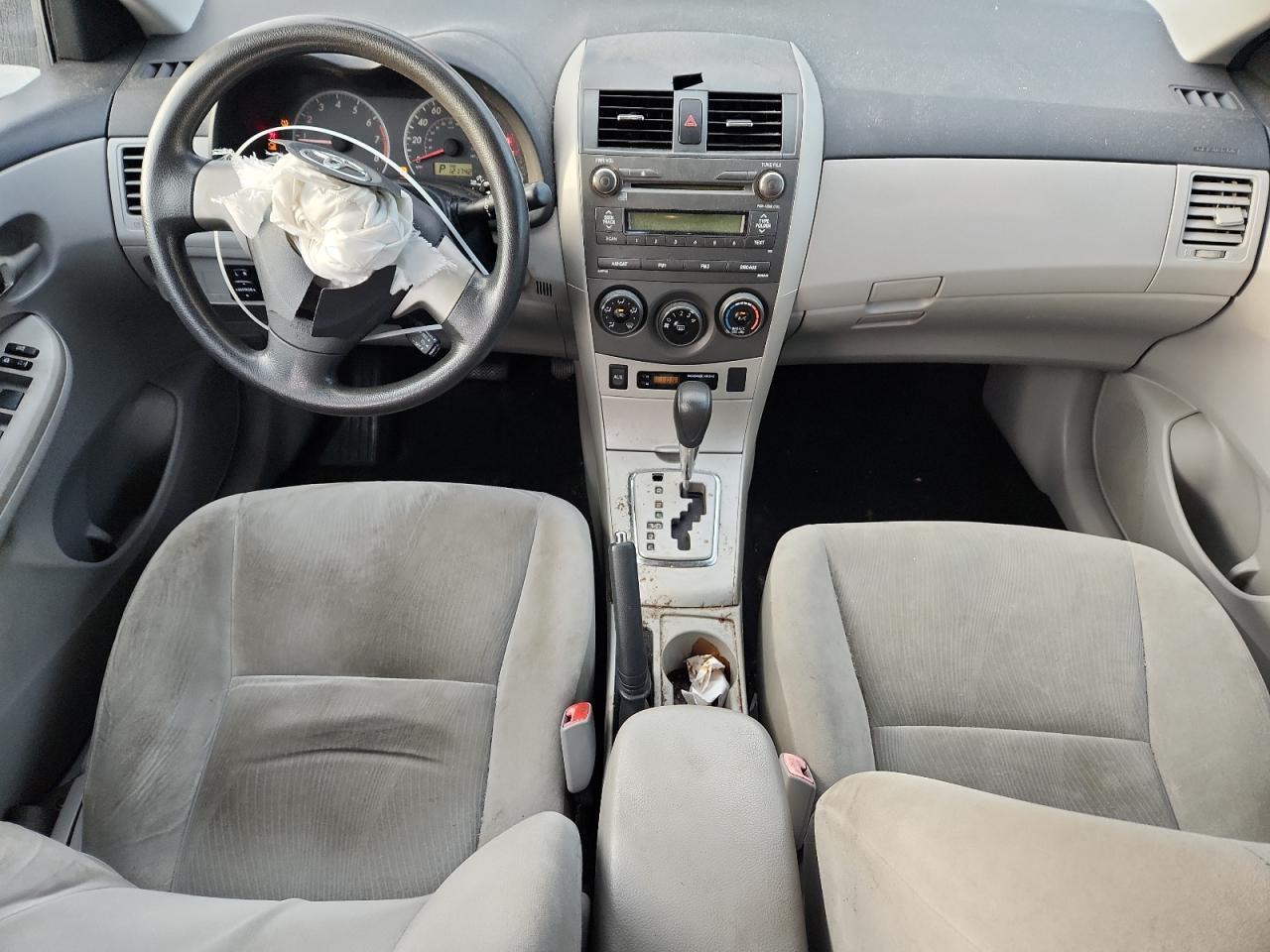 2011 TOYOTA COROLLA