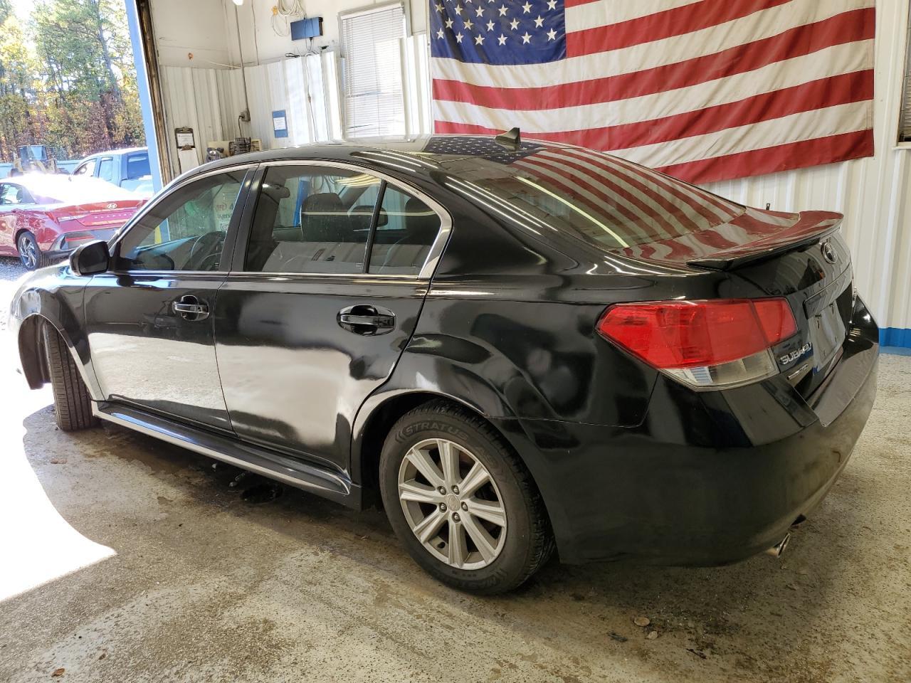 2011 SUBARU Legacy