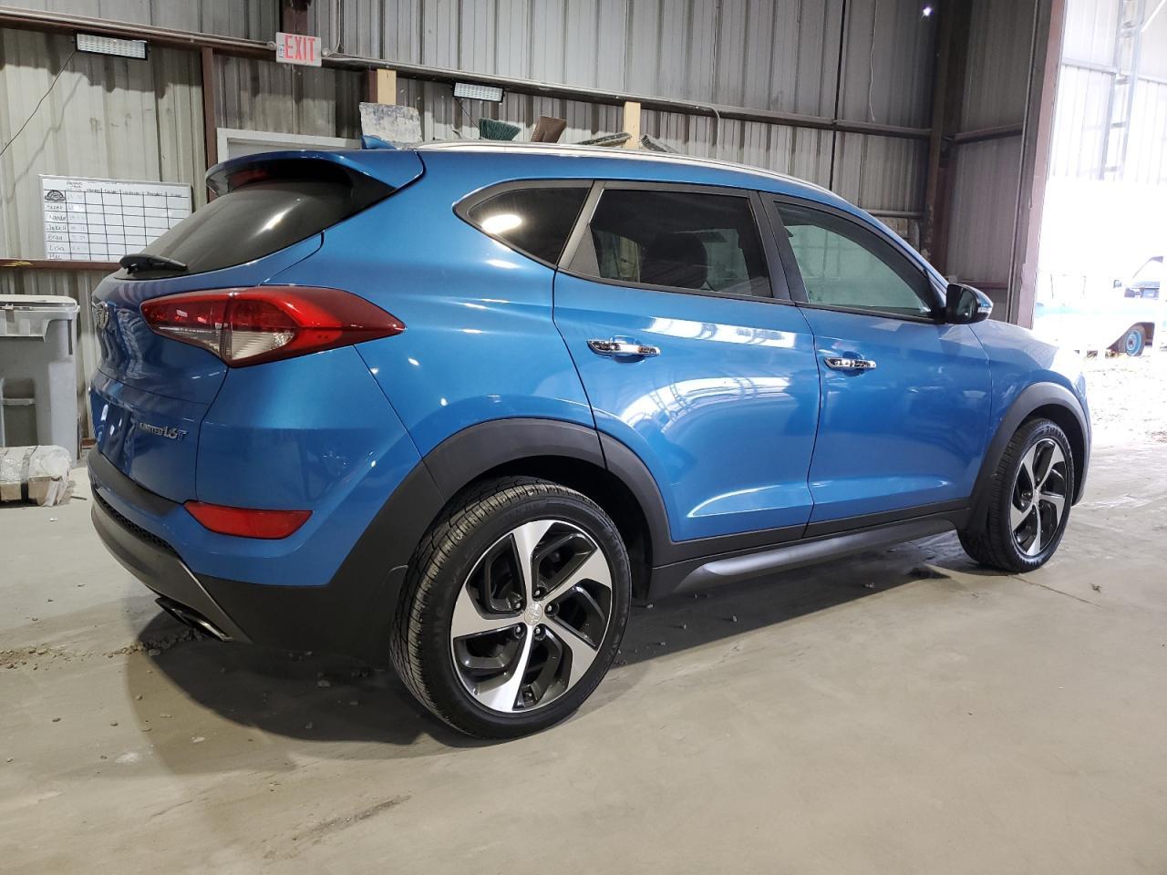2016 HYUNDAI TUCSON
