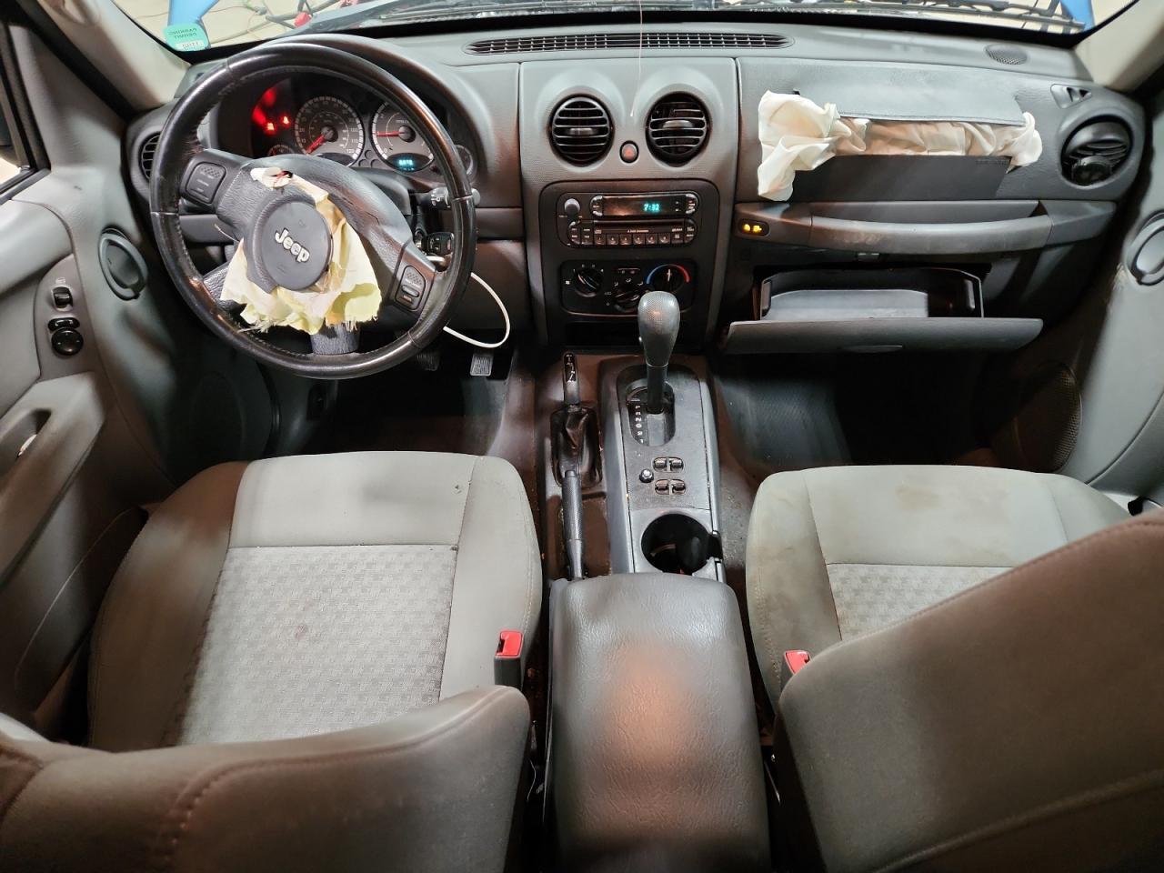 2005 JEEP Liberty