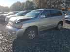 2004 TOYOTA HIGHLANDER