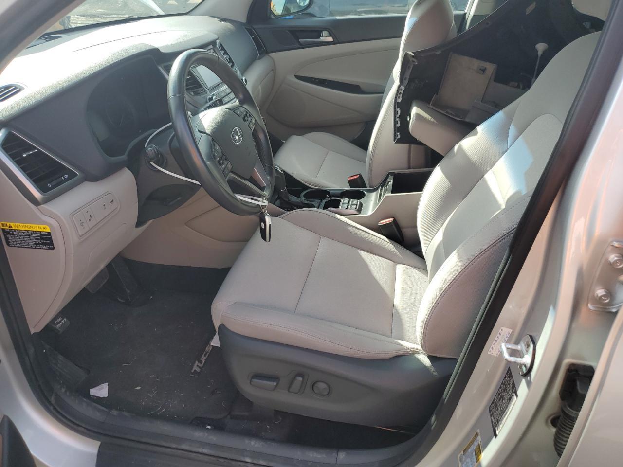 2017 HYUNDAI TUCSON