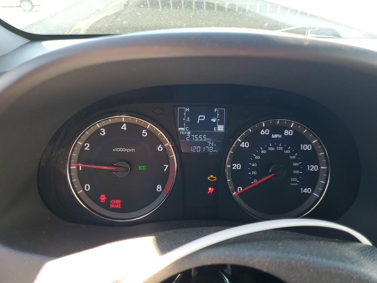 2015 HYUNDAI ACCENT