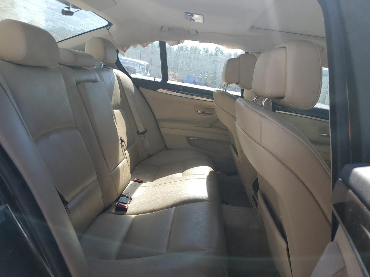 2011 BMW 5 series
