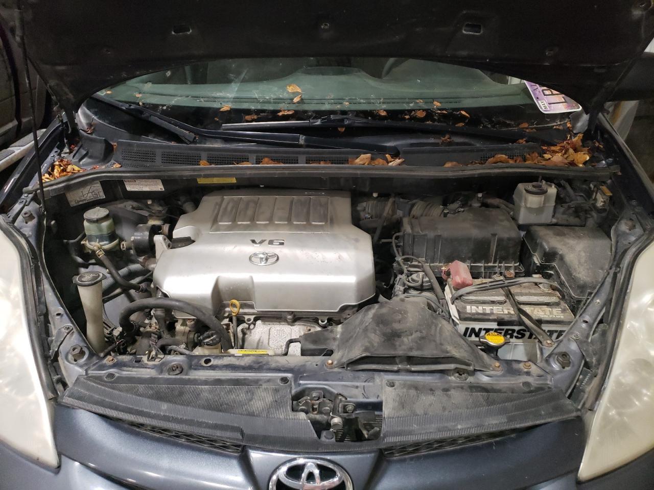 2008 TOYOTA SIENNA