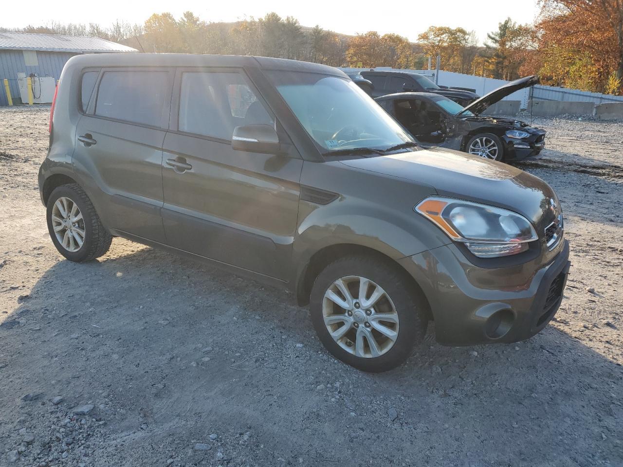 2013 KIA SOUL