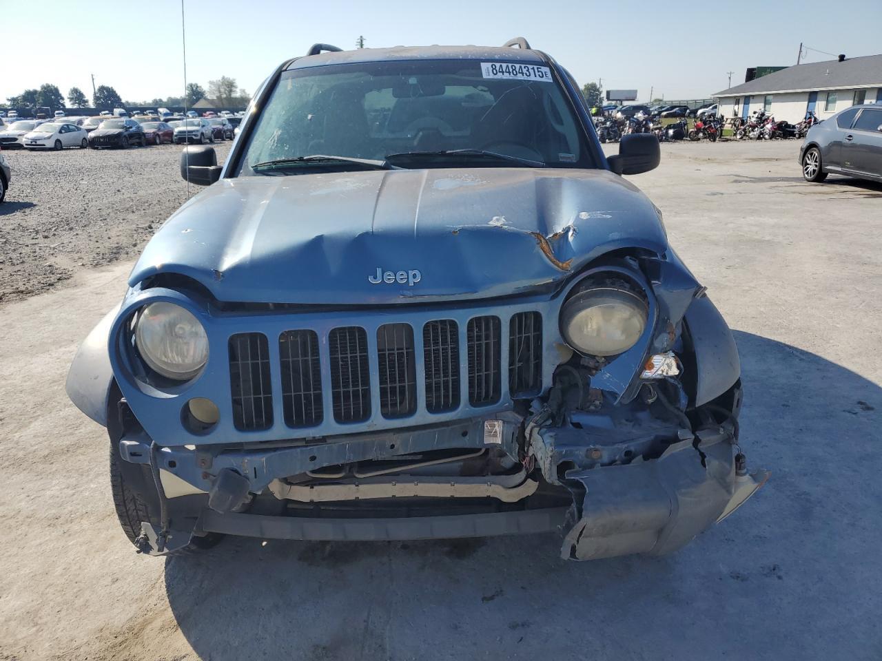 2005 JEEP Liberty