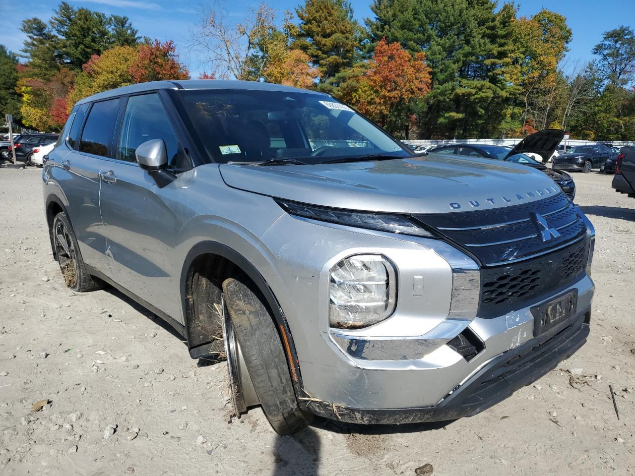 2022 MITSUBISHI outlander