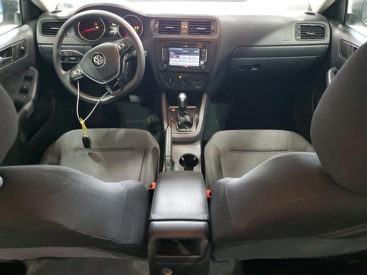 2015 VOLKSWAGEN JETTA