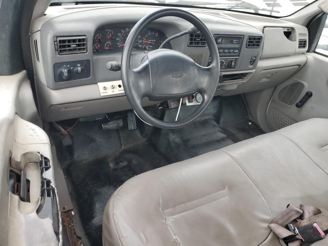 2000 FORD F-550